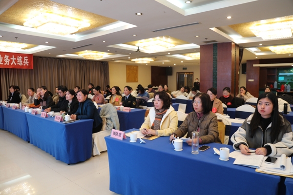 110408-946268.jpg 观众_爱奇艺.jpg