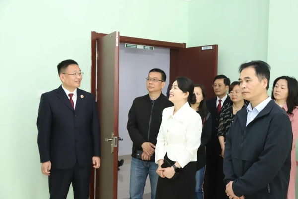 152408-414740.jpg 2_爱奇艺.jpg