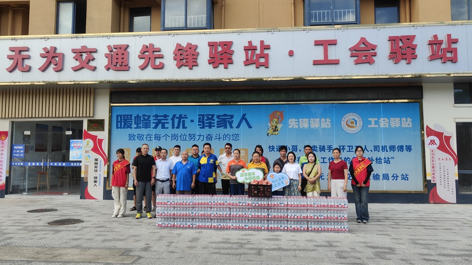 162657-353063.jpg 162657-353063.jpg